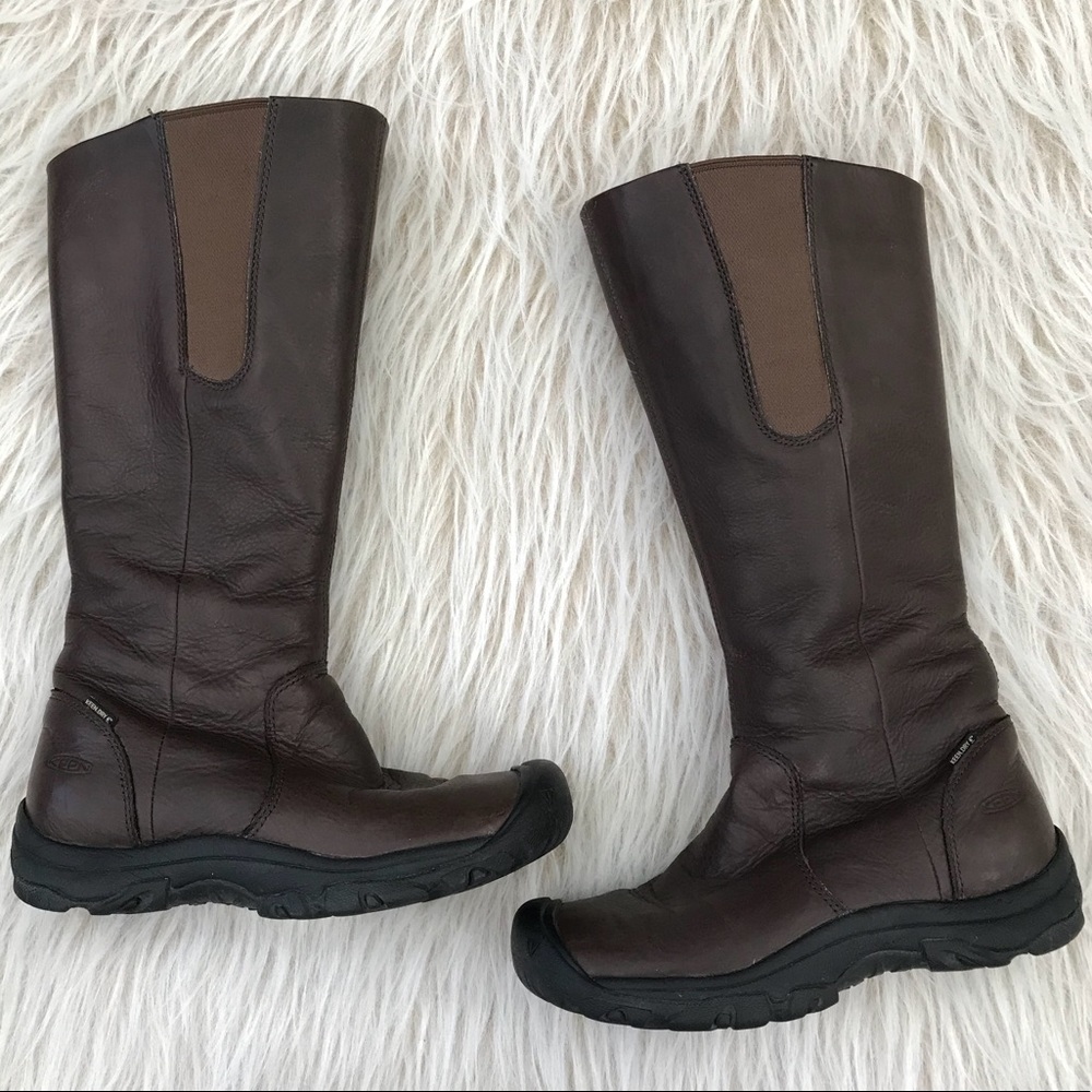 Keen Silverton tall leather boots brown insulated